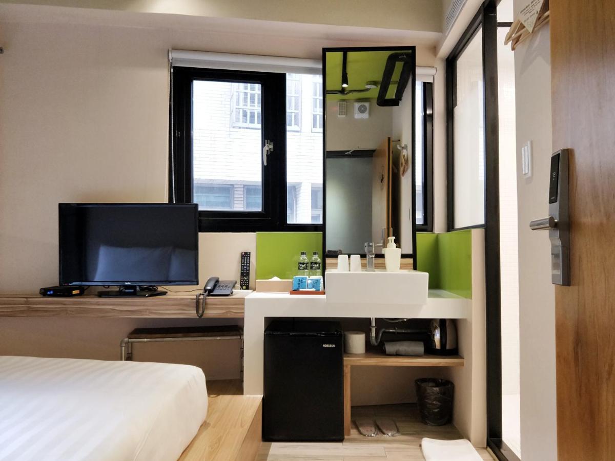 Quarantine Hotel - Cho Hotel Taipei Esterno foto